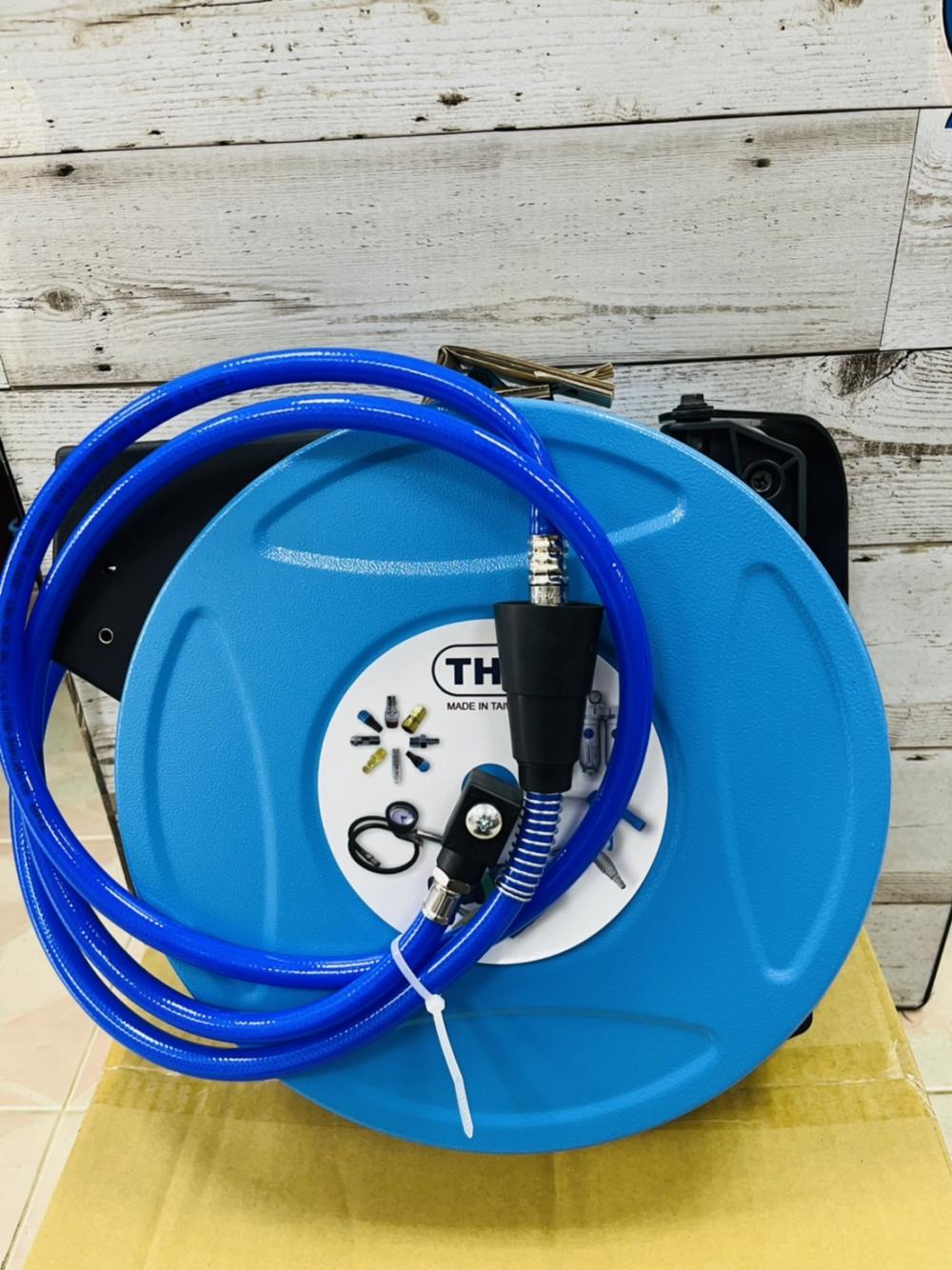 Air Hose Reel in Steel Case